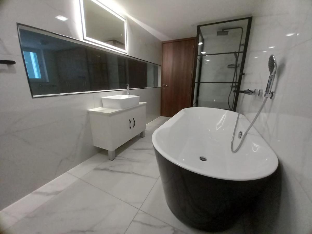 Brand New 2 Bedroom Maisonette Gudja Bagian luar foto